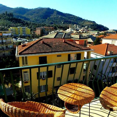 A Casa Di Cecilia!! Apartment Levanto Exterior photo